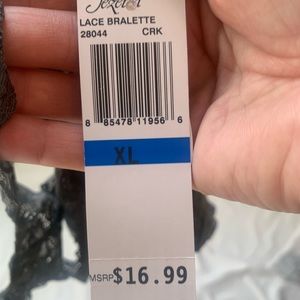NWT Lace Bralette XL